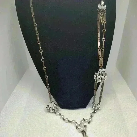 Plunder Silver Tone Tassel rhinestone necklace - Picture 2 of 3